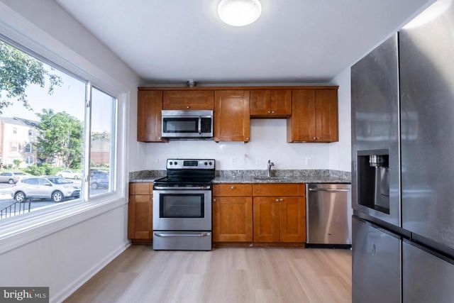 50 TIMBER ROCK RD, Gaithersburg, MD 20878