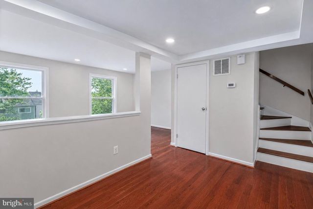 50 TIMBER ROCK RD, Gaithersburg, MD 20878