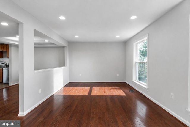 50 TIMBER ROCK RD, Gaithersburg, MD 20878