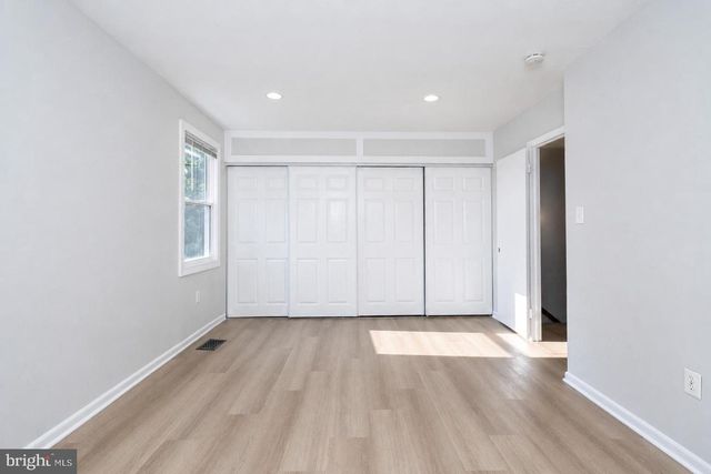 50 TIMBER ROCK RD, Gaithersburg, MD 20878