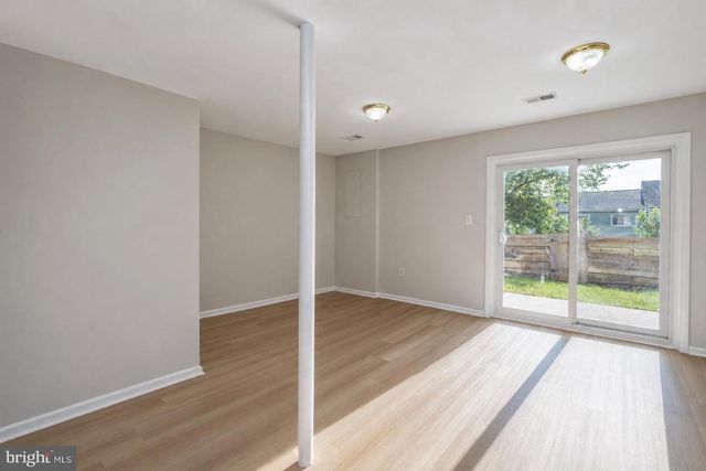 50 TIMBER ROCK RD, Gaithersburg, MD 20878