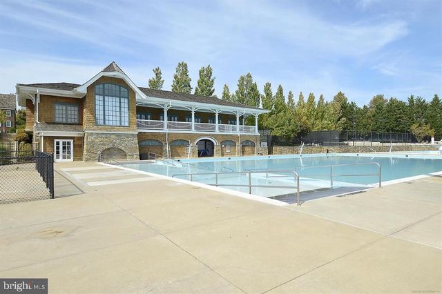 50 TIMBER ROCK RD, Gaithersburg, MD 20878