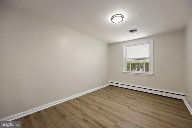 63 DELIA DR, Broomall, PA 19008