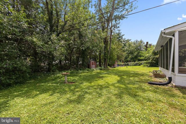 63 DELIA DR, Broomall, PA 19008