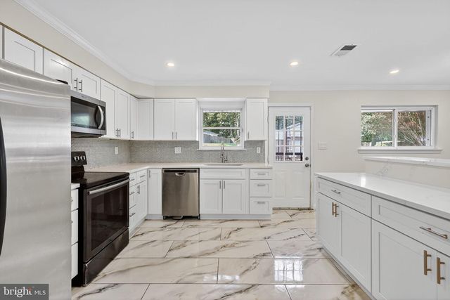 3515 LUMAR DR, Fort Washington, MD 20744