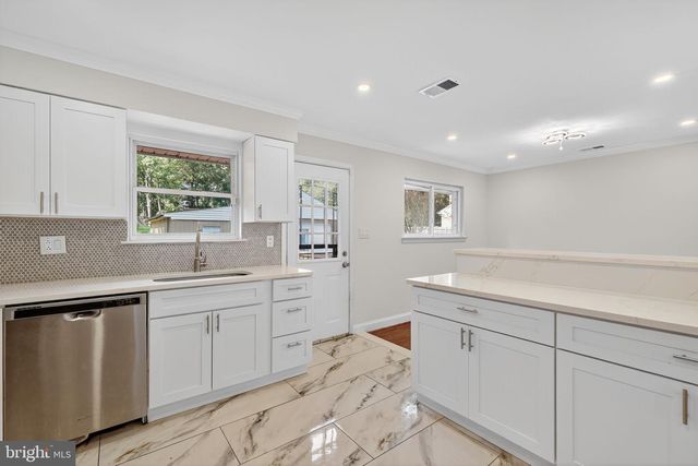 3515 LUMAR DR, Fort Washington, MD 20744