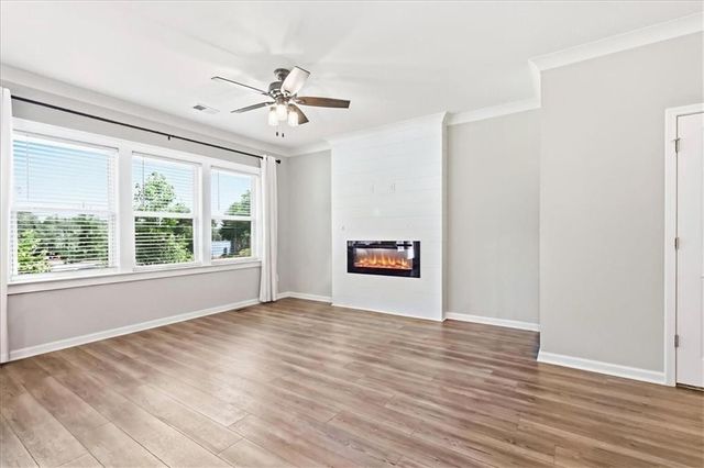 6458 Lanier Harbor Landing, Buford, GA 30518