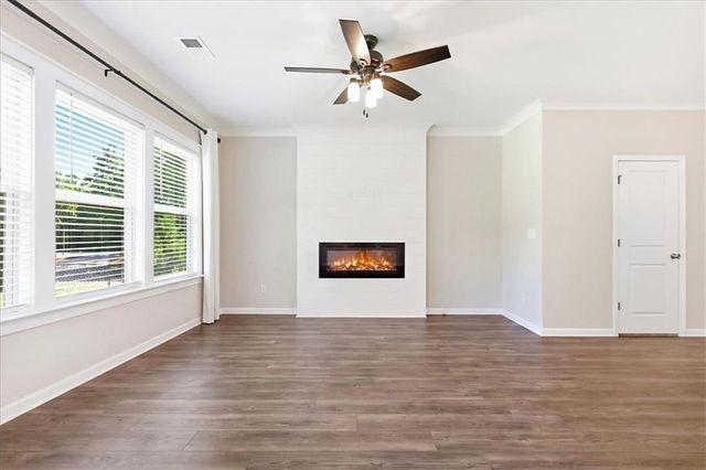 6458 Lanier Harbor Landing, Buford, GA 30518