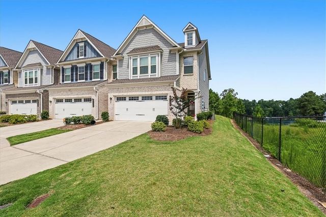 6458 Lanier Harbor Landing, Buford, GA 30518