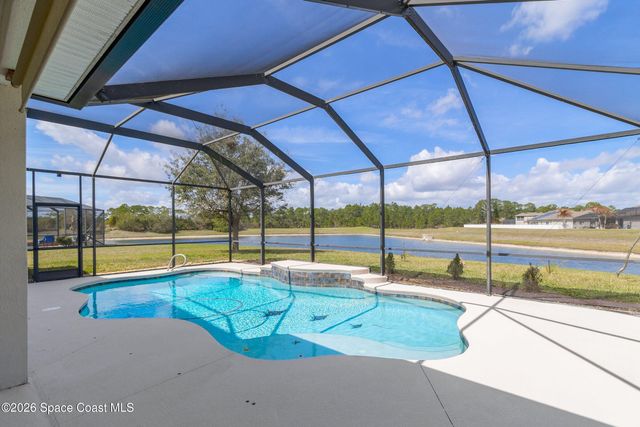 119 Broyles Drive SE, Palm Bay, FL 32909