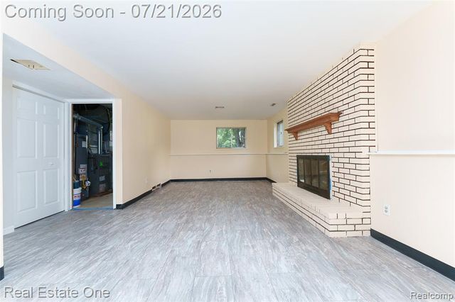 4069 Village Square, Brighton, MI 48114