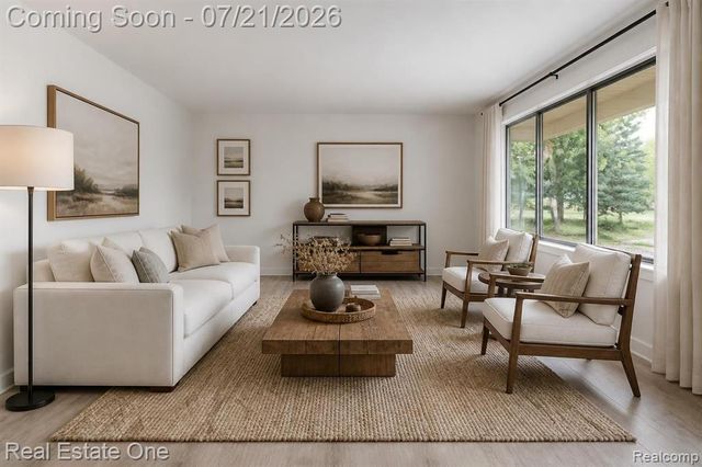 4069 Village Square, Brighton, MI 48114