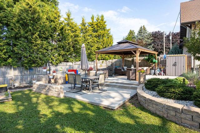 1007 E MAIN STREET, Little Chute, WI 54140