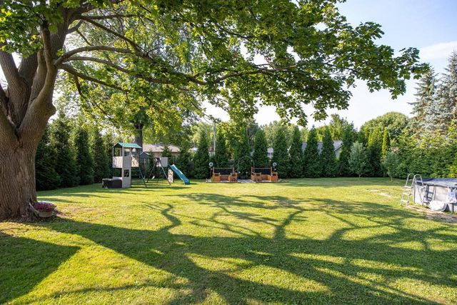 1007 E MAIN STREET, Little Chute, WI 54140