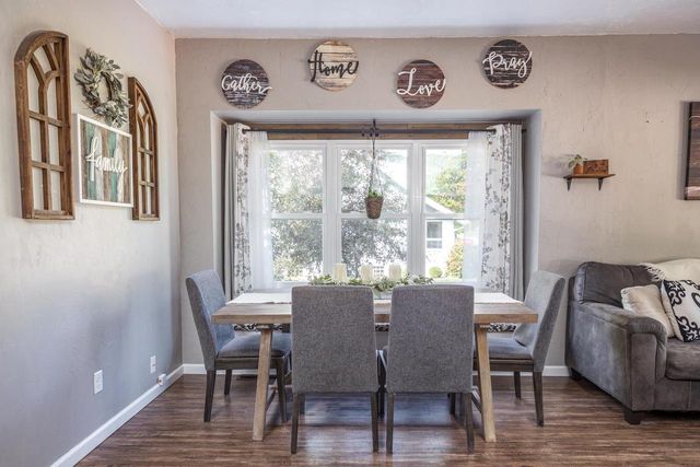 1007 E MAIN STREET, Little Chute, WI 54140