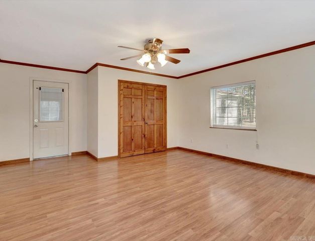 377 Valley Acres Road, Hot Springs, AR 71913