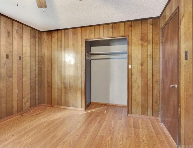 377 Valley Acres Road, Hot Springs, AR 71913