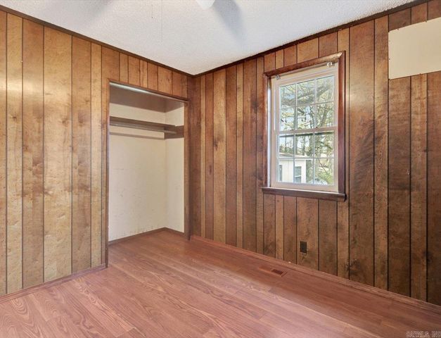 377 Valley Acres Road, Hot Springs, AR 71913