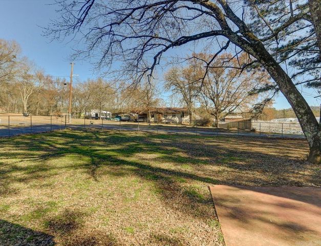 377 Valley Acres Road, Hot Springs, AR 71913