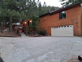 1613 Lassen Way, Pine Mountain Club, CA 93222