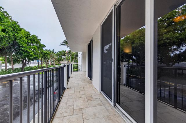 101 SE 20th Avenue 201, Deerfield Beach, FL 33441