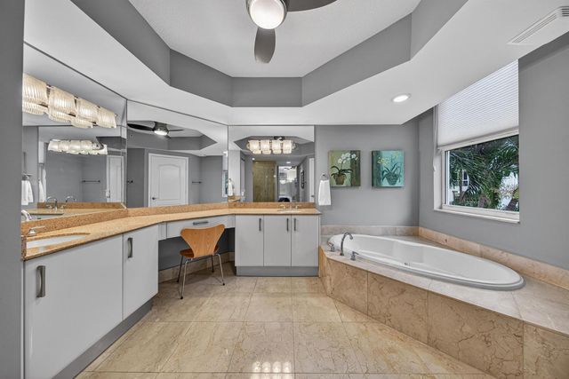101 SE 20th Avenue 201, Deerfield Beach, FL 33441