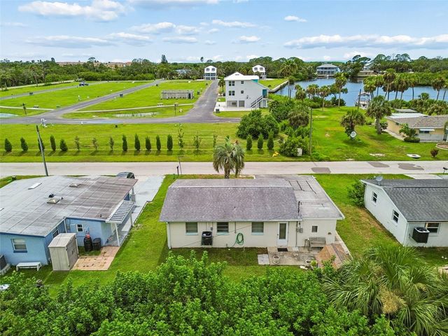 6634 MANOR BEACH ROAD, New Port Richey, FL 34652