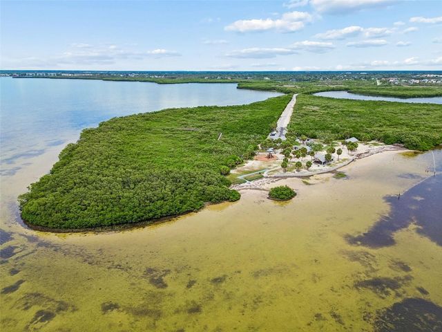 6634 MANOR BEACH ROAD, New Port Richey, FL 34652