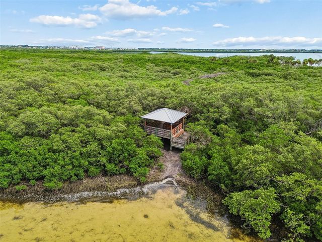 6634 MANOR BEACH ROAD, New Port Richey, FL 34652