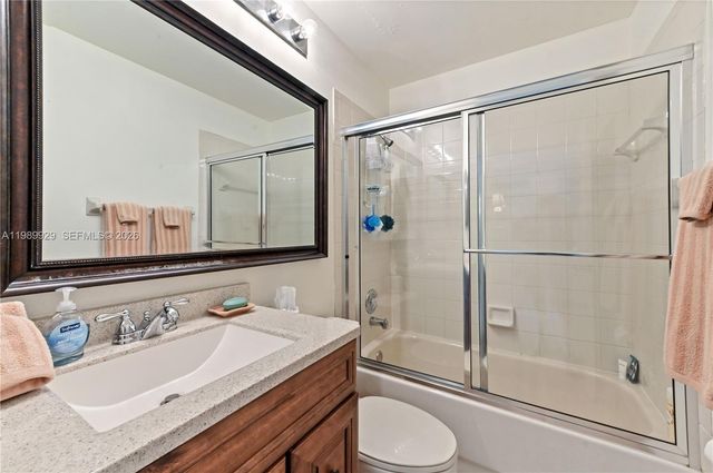 401 Sabal Palm Ln 401, Palm Beach Gardens, FL 33418