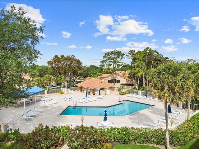 401 Sabal Palm Ln 401, Palm Beach Gardens, FL 33418