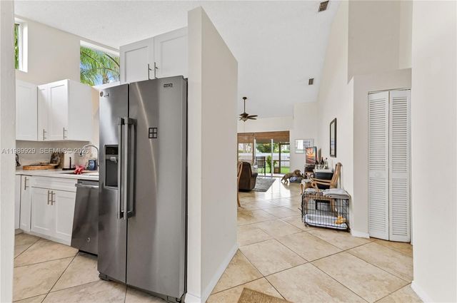 401 Sabal Palm Ln 401, Palm Beach Gardens, FL 33418