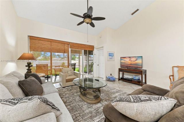 401 Sabal Palm Ln 401, Palm Beach Gardens, FL 33418