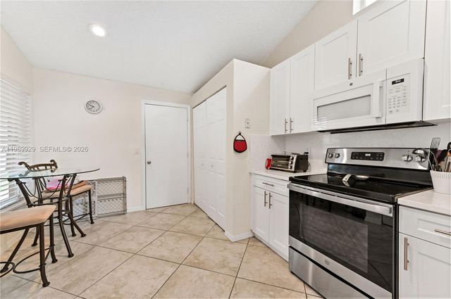 401 Sabal Palm Ln 401, Palm Beach Gardens, FL 33418