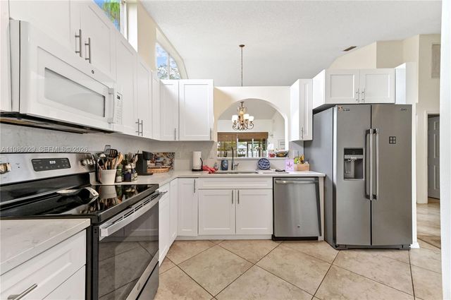 401 Sabal Palm Ln 401, Palm Beach Gardens, FL 33418