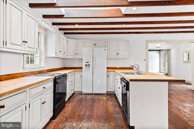 2440 CHESTER SPRINGS RD, Chester Springs, PA 19425