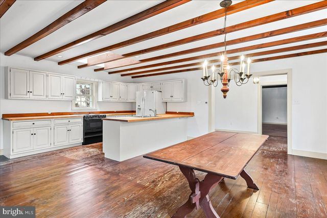 2440 CHESTER SPRINGS RD, Chester Springs, PA 19425