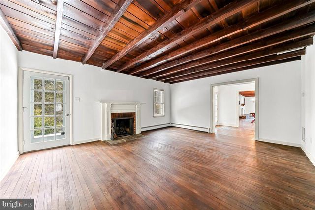 2440 CHESTER SPRINGS RD, Chester Springs, PA 19425