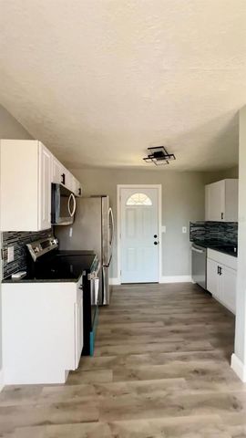 708 MARTIN L KING JR AVENUE, Lakeland, FL 33815