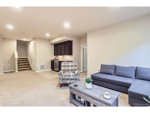 555 Gallegos Cir, Erie, CO 80516