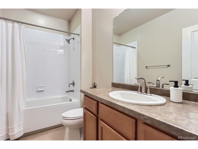 555 Gallegos Cir, Erie, CO 80516