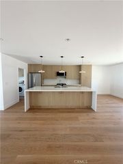 6300 Teesdale Ave, Valley Glen, CA 91606