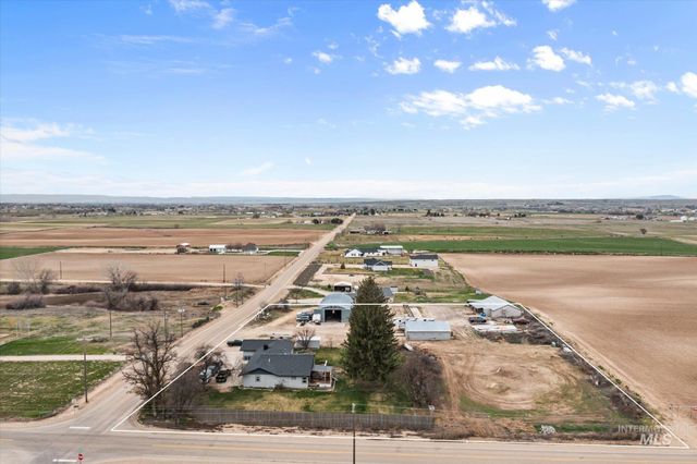 15032 Hollow Rd, Caldwell, ID 83607