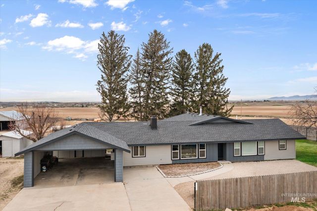 15032 Hollow Rd, Caldwell, ID 83607