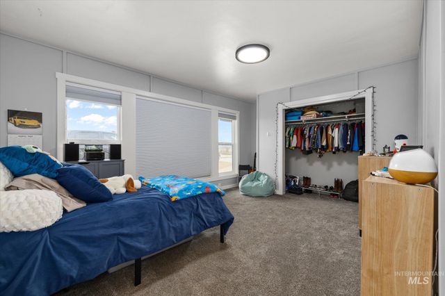 15032 Hollow Rd, Caldwell, ID 83607