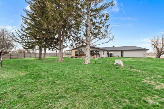 15032 Hollow Rd, Caldwell, ID 83607