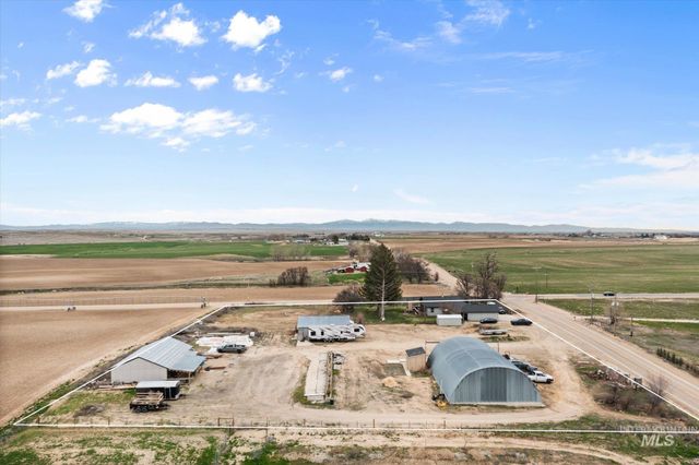 15032 Hollow Rd, Caldwell, ID 83607