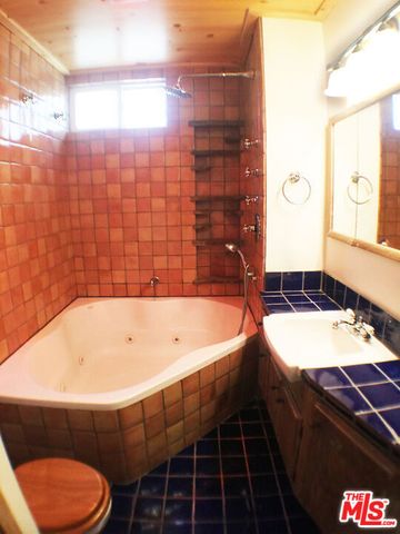 3512 Pacific Avenue 7, Marina Del Rey, CA 90292