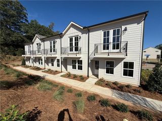 1391 Breezy Circle SE 86, Atlanta, GA 30315