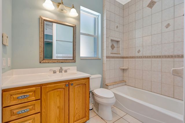 8431 SE Duncan Street, Hobe Sound, FL 33455